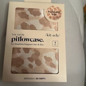 Kitsch- The satin pillowcase